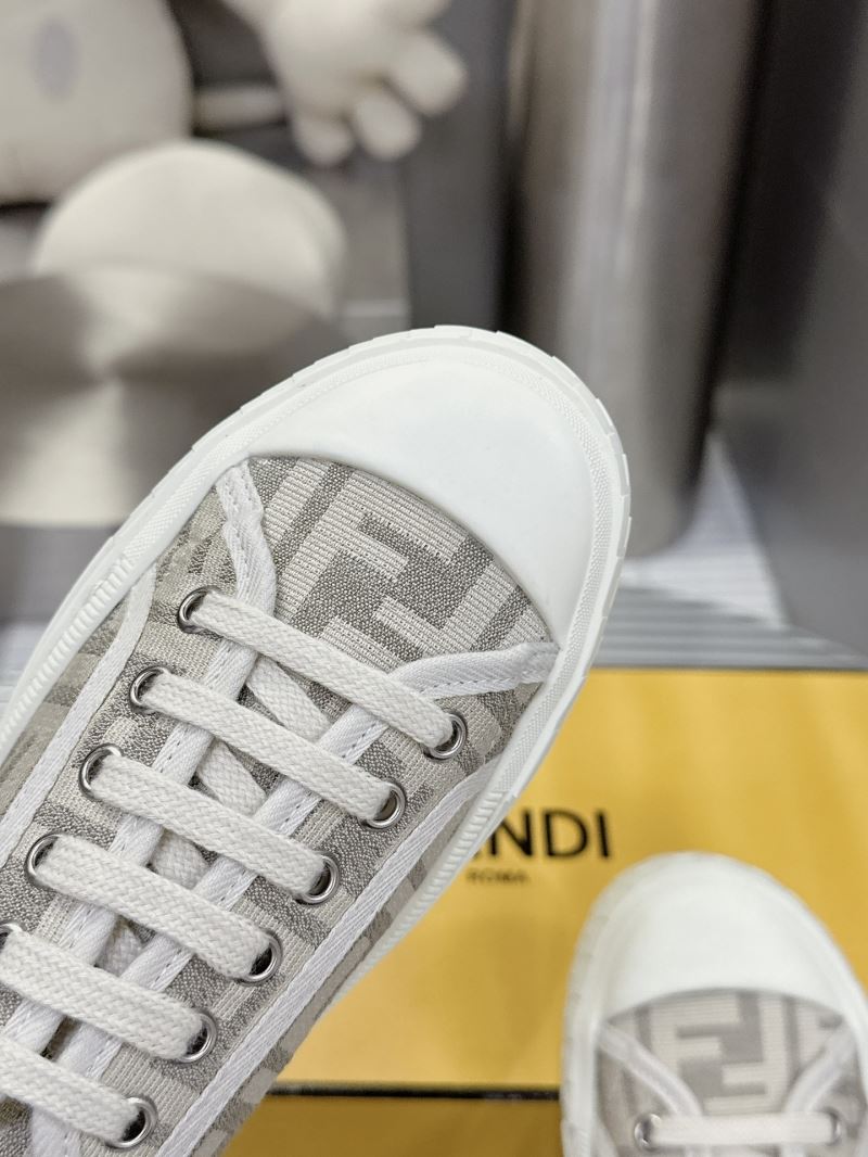 Fendi Low Shoes